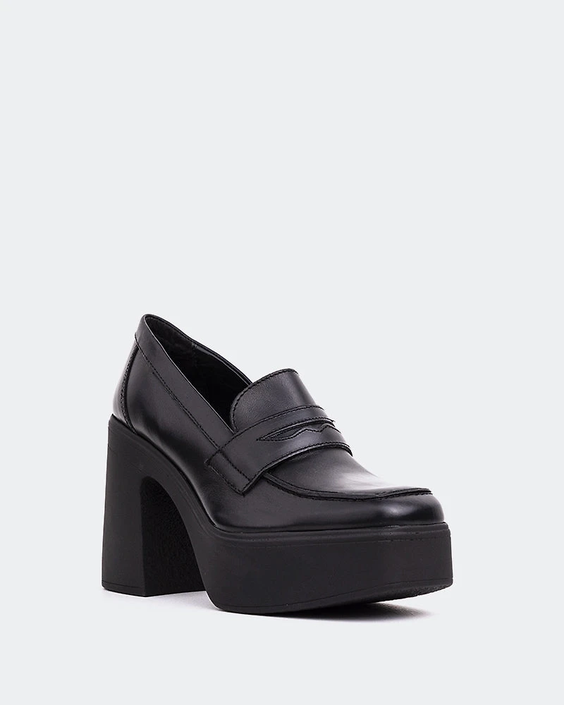 Randazzo Black Leather