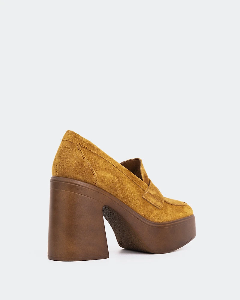 Randazzo  Tan Suede