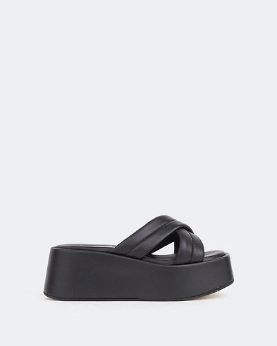 Sacra Black Leather