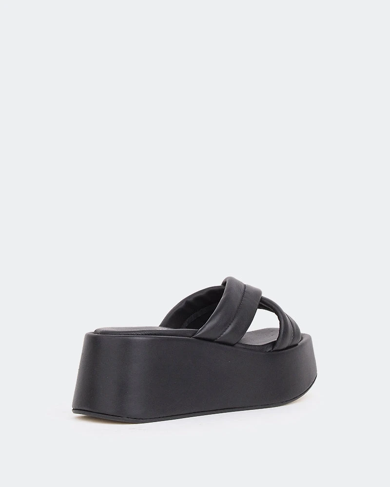 Sacra Black Leather