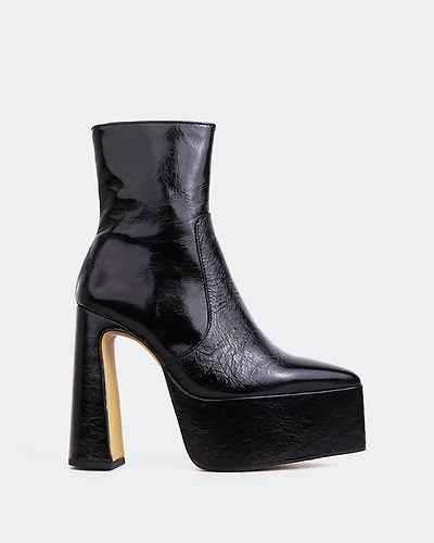 Sarov Black Leather