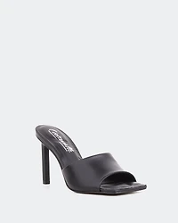 Sosua Black Leather