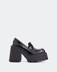 Tonya Black Shiny Leather