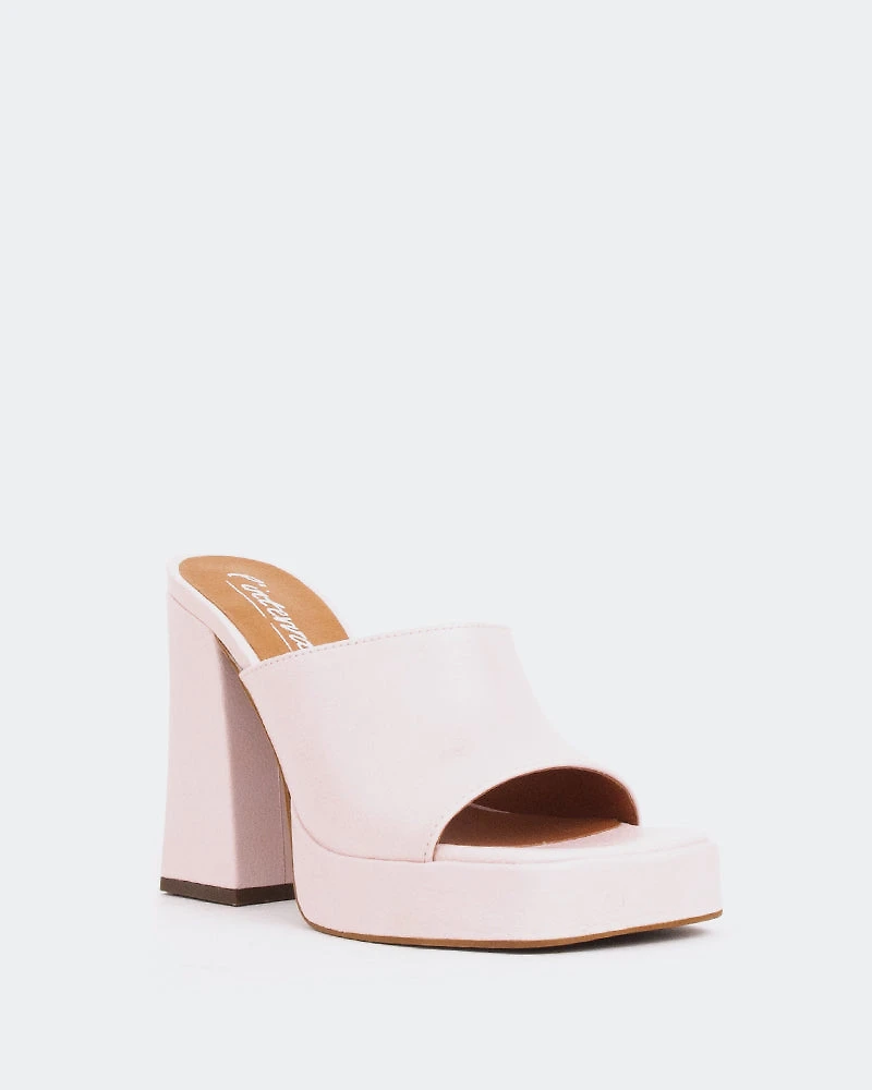 Vendome Pale Pink Leather