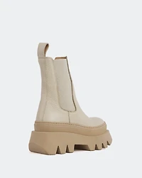 Wolfe Off White Leather