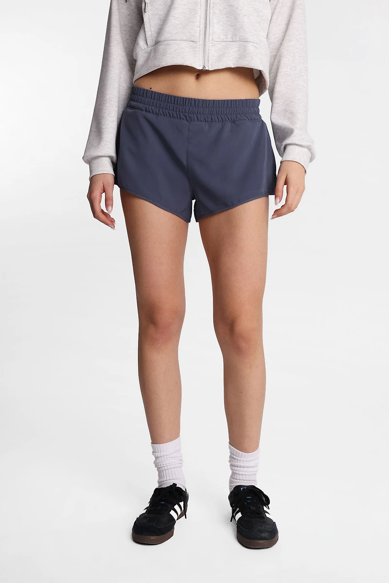 Micro-short de course