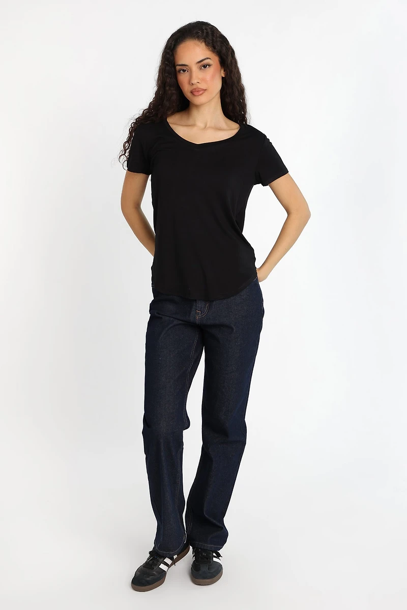 T-shirt décontracté à col en V