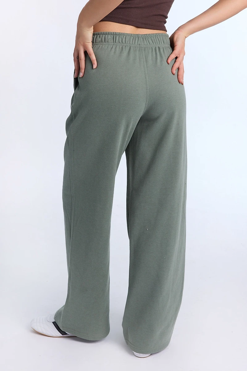 Wide Leg Sweatpant