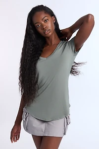 Short Sleeve V-Neck Relaxed Tee