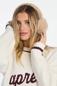 Cache-oreilles en peluche