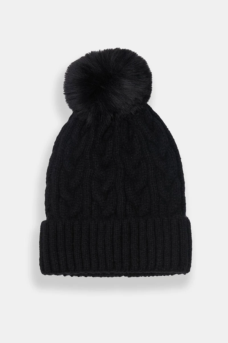 Cable Knit Pom Beanie