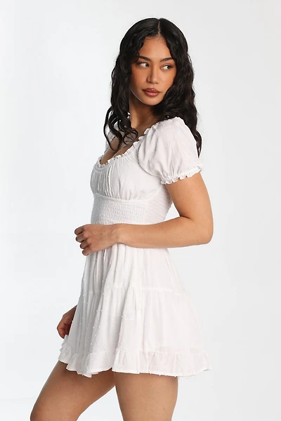 Mini-robe ajustée et évasée à encolure dégagée AERO