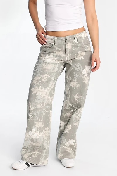 Jean ample taille basse camouflage AERO