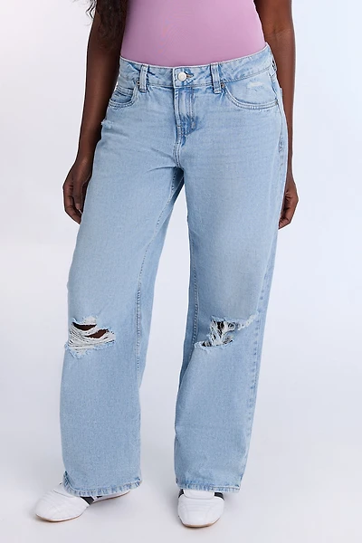AERO Low Rise Baggy Jeans