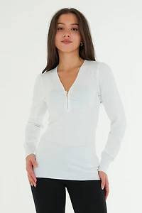 Pull à col en V