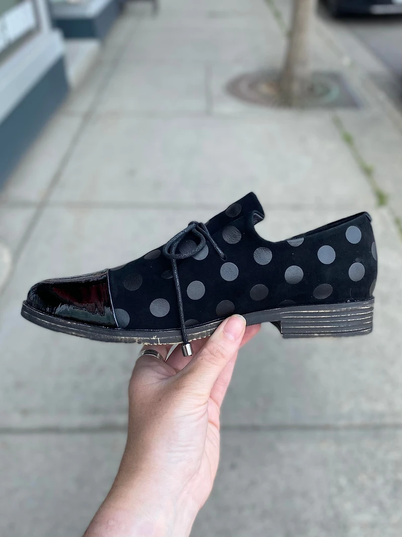 Django & Juliette - Kotty Black Polka Dot