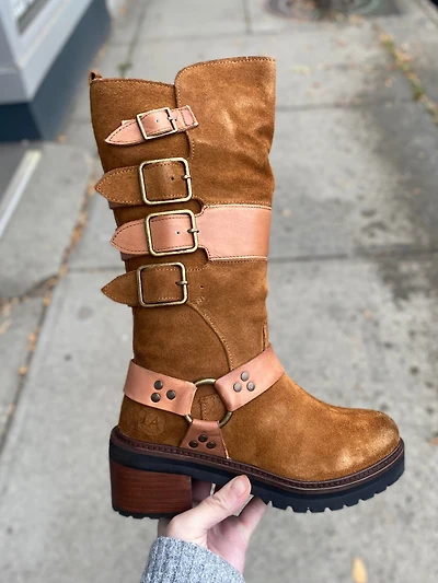 L'Orange - Faith Tan