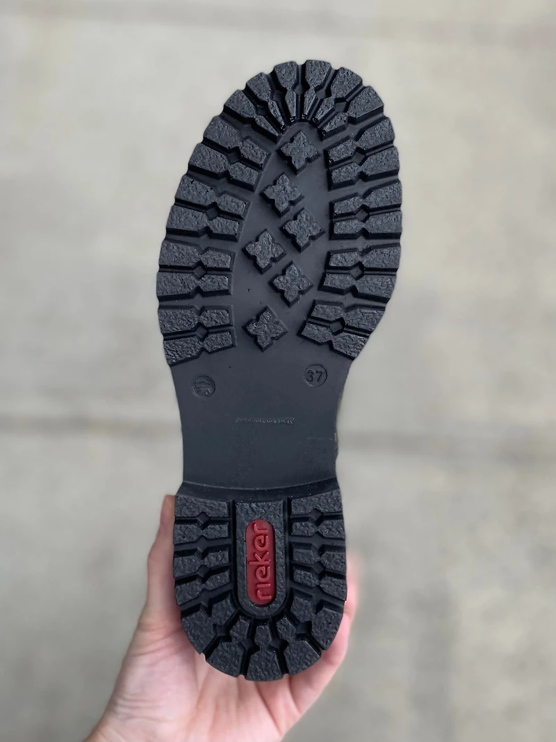 Rieker - Pearl Black Patent