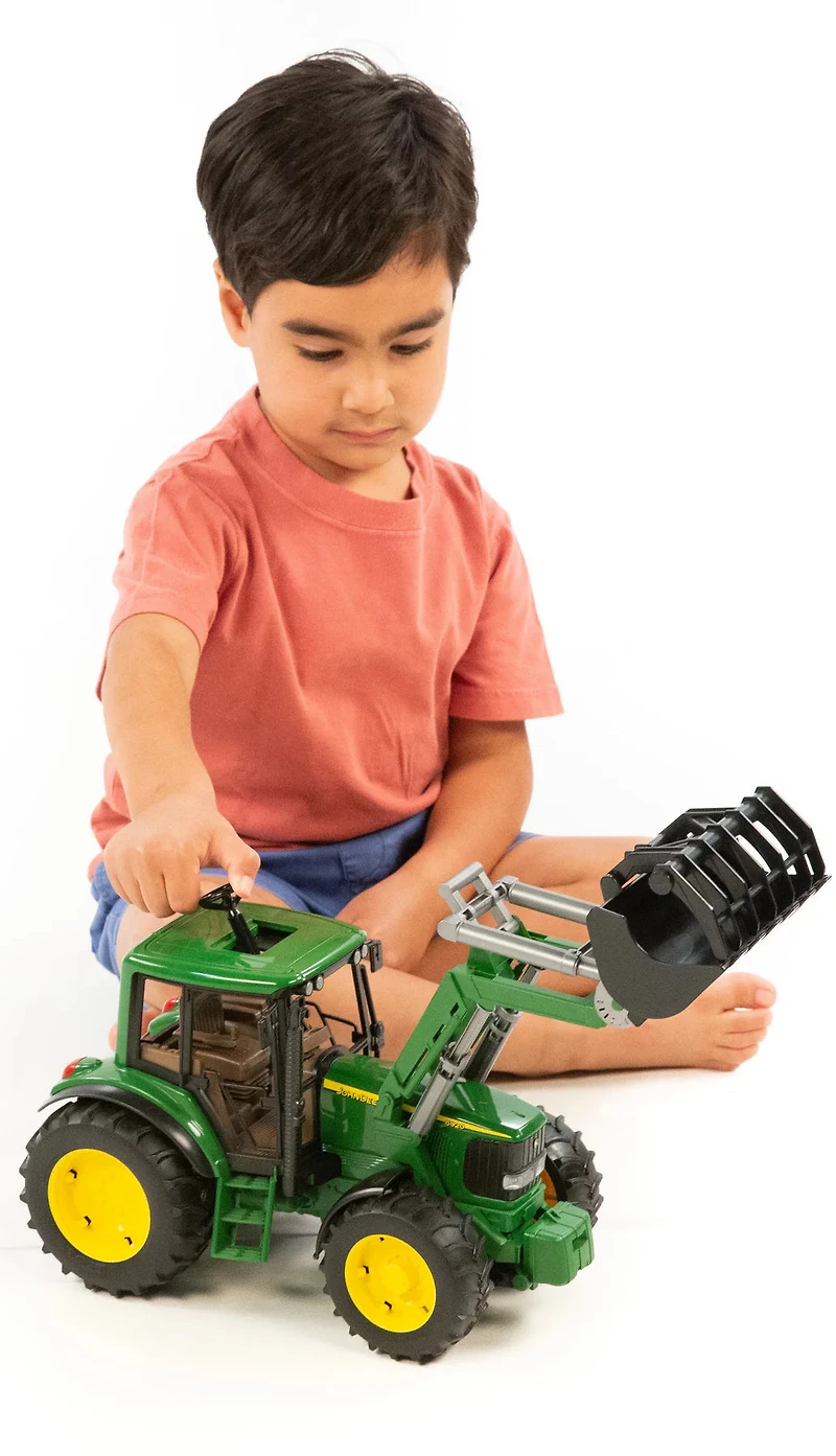 John Deere 6920 with frontloader