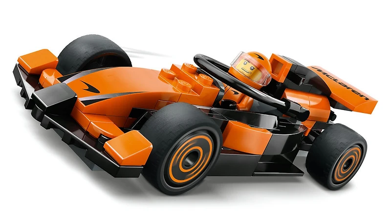 LEGO City - F1 Driver with McLaren Race Car