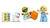 LEGO DUPLO - Interactive Adventure Train