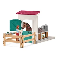 Horse Club Horse Box with Hannah & Cayenne