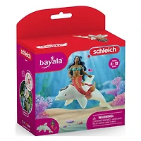 Isabelle on Dolphin