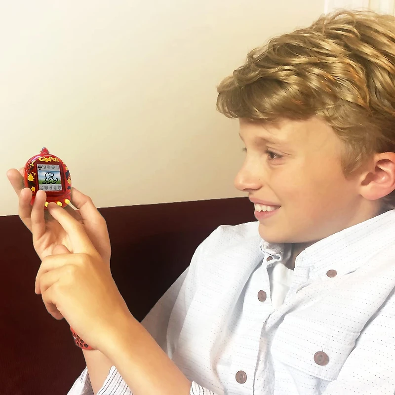 Giga Pets Collector’s Edition Nostalgic 90s Toy