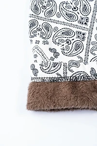 White Paisley- Cozy Lined Leggings