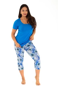 Blue Daisies - Capris
