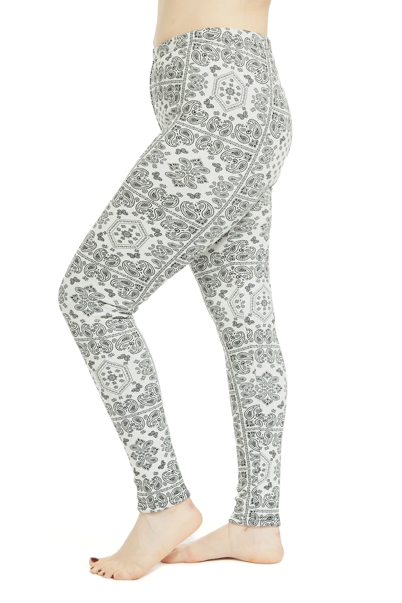 White Paisley- Cozy Lined Leggings