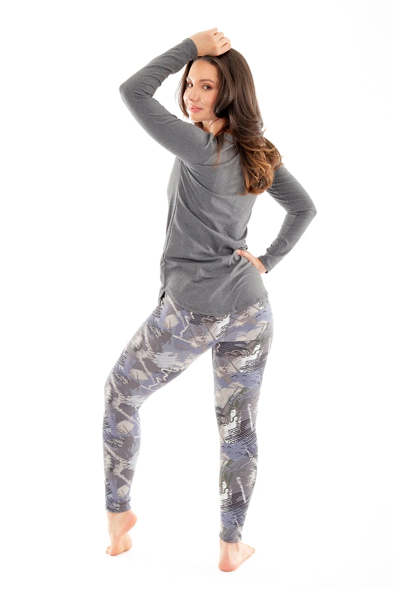 Gray Design - Cozy Lined Leggings