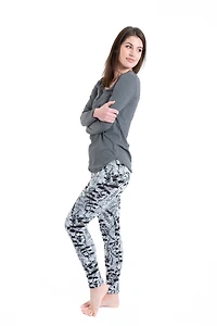 Black Jasmine - Cozy Lined
