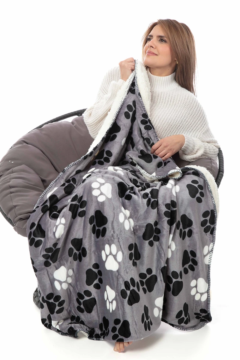 Grey Little Paws - Sherpa Blanket
