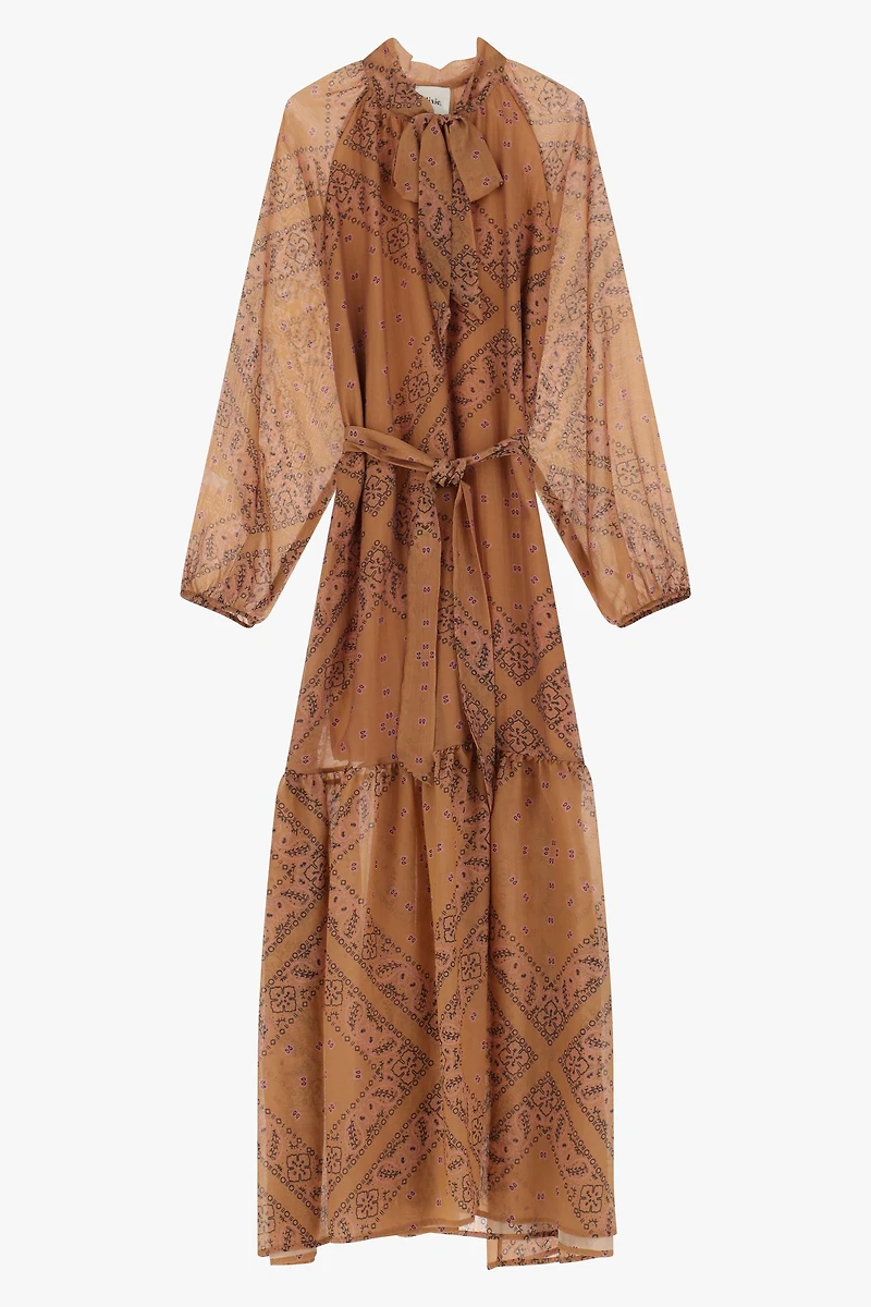 Robe imprimée ceinturée