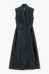 Robe sans manches en similicuir