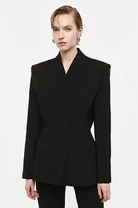 Blazer single-breasted with structured shoulders