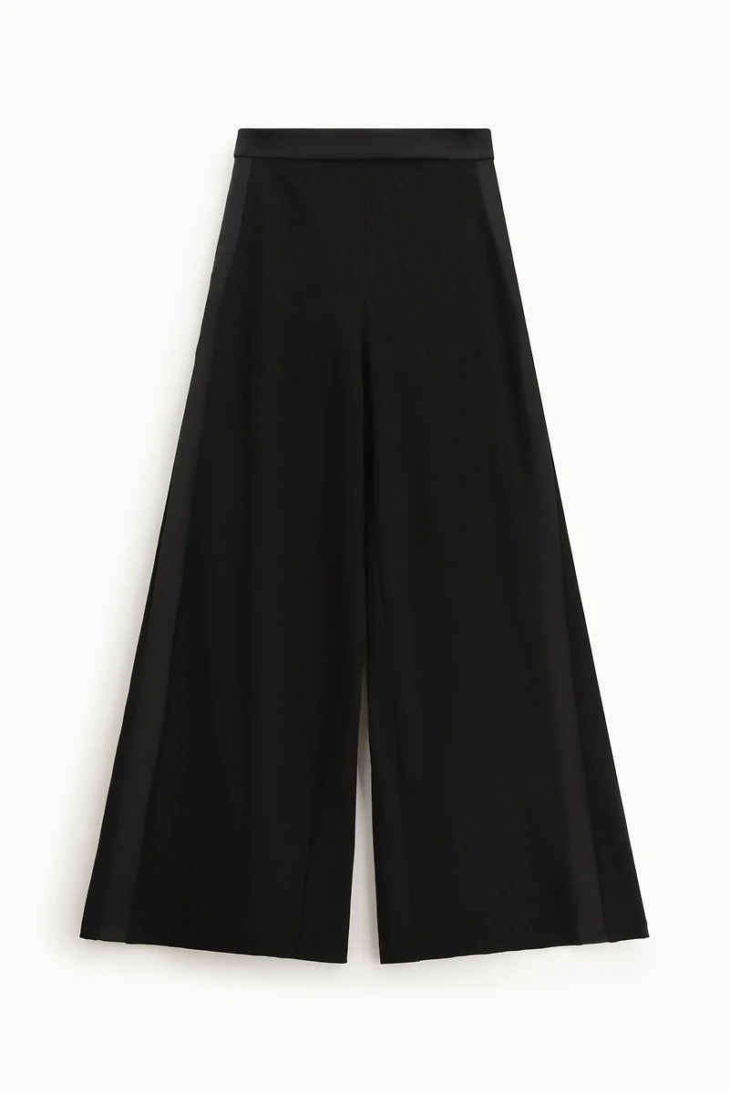 Pantalon large sur mesure avec détails en satin