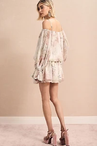 Short dress floral print with long sleeves