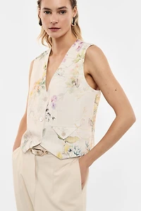 Vest printed v-neck with button fastening