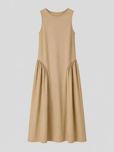 Robe sans manches à taille basse
