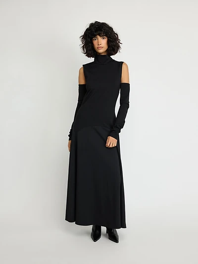 Robe sans manches à ourlet évasé