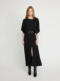 Robe midi drapée avec ceinture