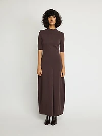 Robe structurée à col montant