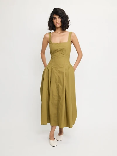 Robe midi à encolure carrée