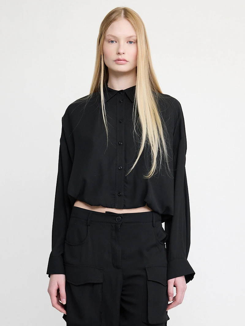 Cropped Shirt with Classic Collar