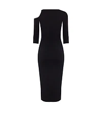 Robe à encolure asymétrique