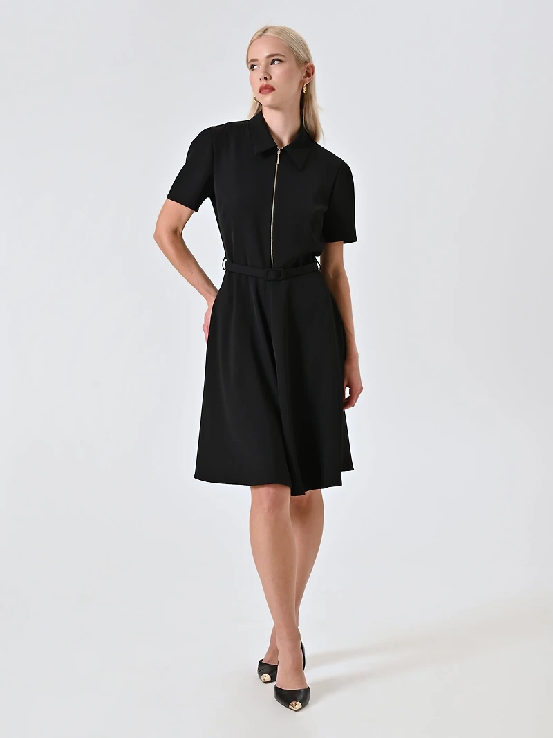 Dress with Zip and Collar