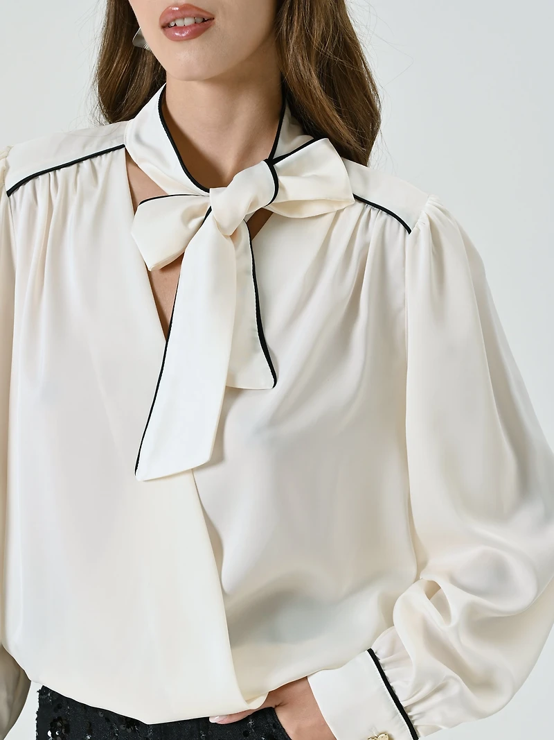 Blouse with Black Piping