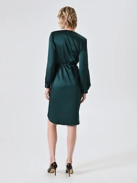 Robe portefeuille en satin